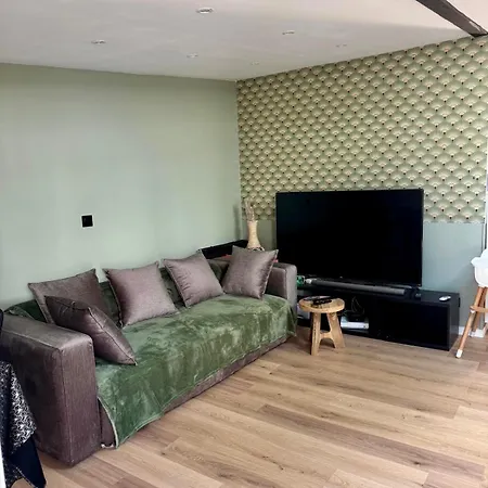 Cosy House Near Disneyland Paris Holiday home